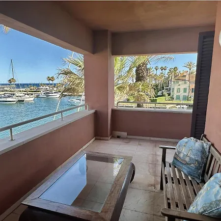 Holiday home Casa Arlequin